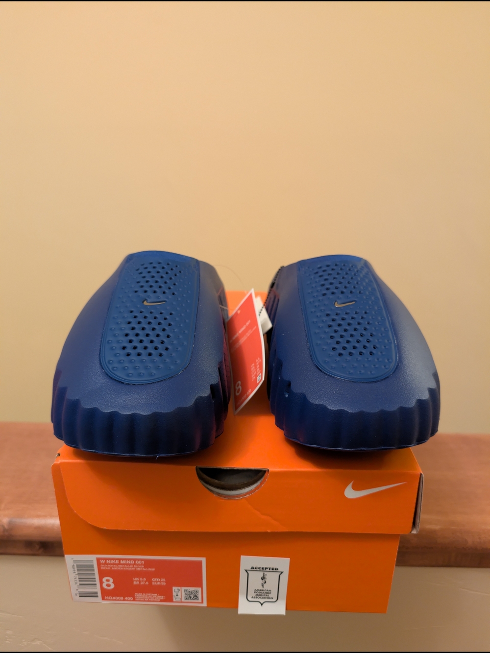 Nike Mind 001 Women's Navy Blue Slip-On Slides